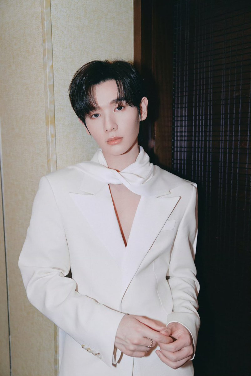 Ninnie9n's tweet photo. หล่อ สะอาด ราชนิกุลมาก

#นายท่านกรชิต #高卿尘
#GaoQingchen https://t.co/ONG2QWmxej