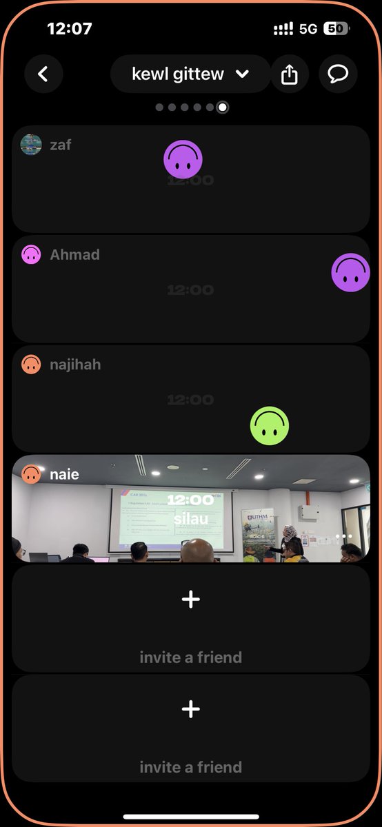 peteitoo's tweet photo. gitu la ada adik gen z ni. dah tak memasal nak kena update setiap jam. yg lagi dua takleh commit pastu dekat group merentan bestnyee bestnyeee masuk app ttu idak eh eh. patut buat dengan laki la satu log ek cam syok je bagi dia unnecessary task hahahahha https://t.co/GES2I51gD8