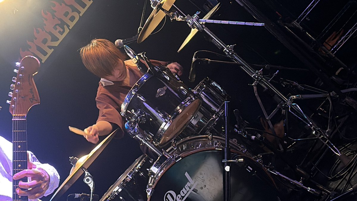 puff_noide's tweet photo. 2026.6.7 新松戸FIREBIRD
BLACK BIRD FESTIVAL
puff  noideライブでした❗️
ご来場いただいた皆さまありがとうございました✨

セットリスト
C'mon C'mon
何もない空
Happy End
愛すべき日々
How do you feel?
Circle

次回ライブは
6/28(日)昼ライブ
吉祥寺BLACK&amp;BLUE
ご予約受付中お待ちしております https://t.co/GMVQNLQw2X