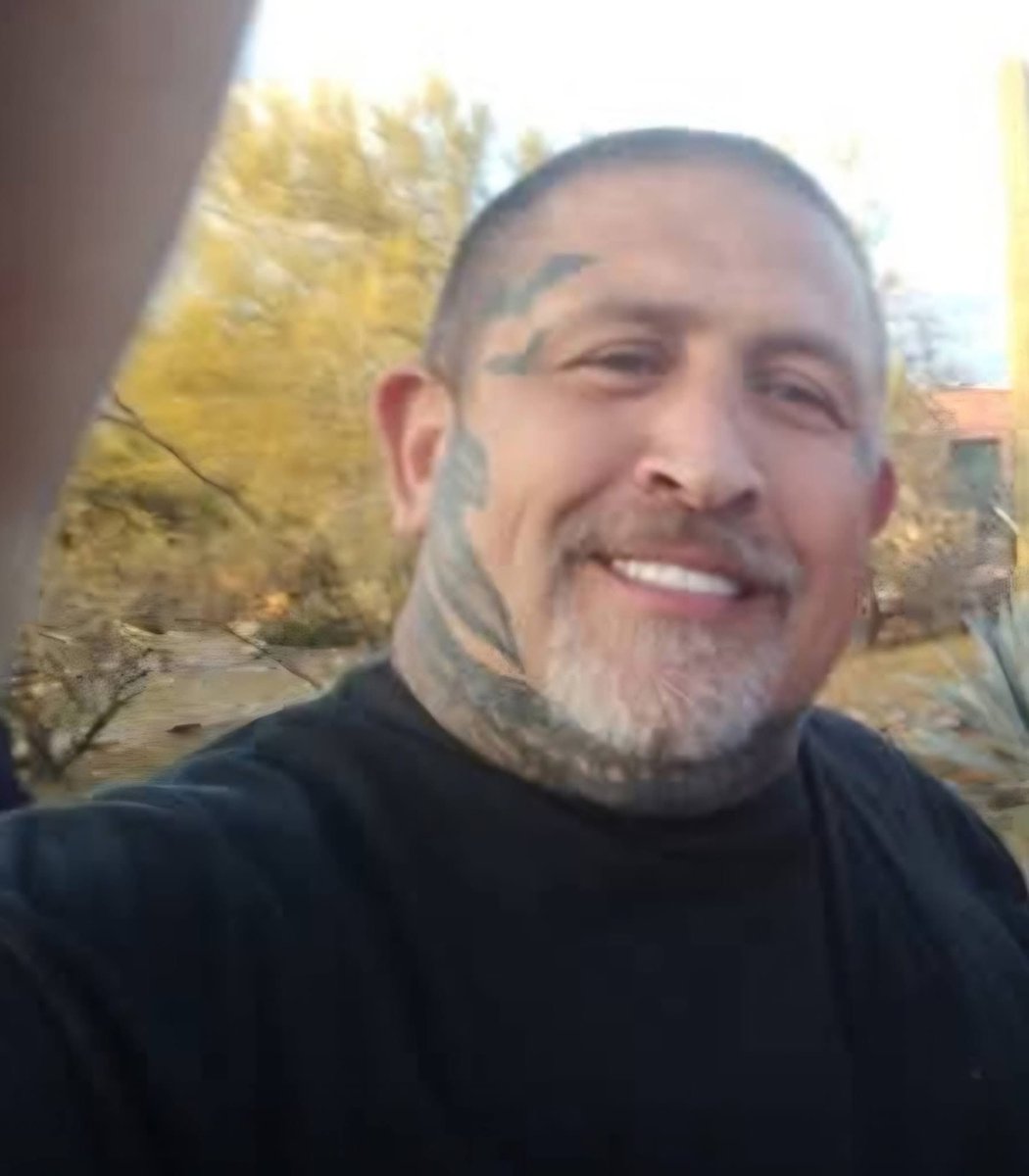 BSunflower77's tweet photo. I stand with @DAA_JUICE1 &amp; @CriminalNetworX for justice for these 2 men. 

Justice for @857Tucson  

Let's pray this all gets dismissed! 💪💪💪💪 https://t.co/EkoTmMYgoT