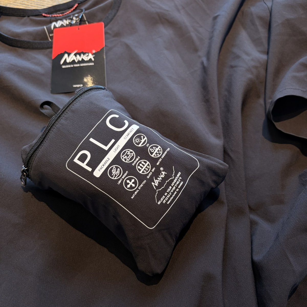 recollection09's tweet photo. NANGA/PLC EXCURSION
ナンガから今季新登場となる「PLC EXCURSION（ピーエルシー エクスカーション）」シリーズのご紹介です✨️
NANGA PLC EXCURSION TEE
https://t.co/DmMQEbind7
NANGA商品一覧はこちらから
https://t.co/MxYUE8JiCV
#ナンガ #快適素材 https://t.co/rdTTfVgGUb