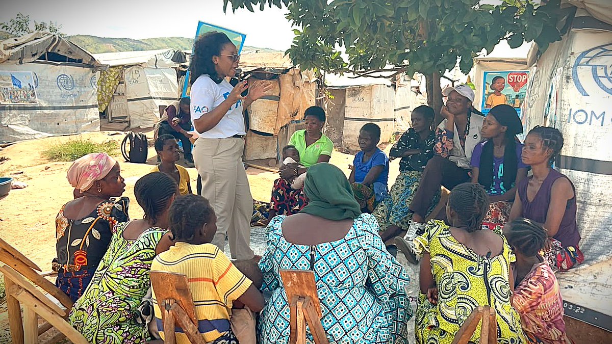 FAORDCongo's tweet photo. 📣1/2 #Tanganyika. Dans le cadre du projet d’assistance d’urgence à l’Est de la #RDC, sous💰FH RDC, la @FAORDC sensibilise les bénéficiaires et partenaires à la Protection contre l’Exploitation et les Abus Sexuels (#PSEA).

#InvestInHumanity https://t.co/46yTMaJv3k