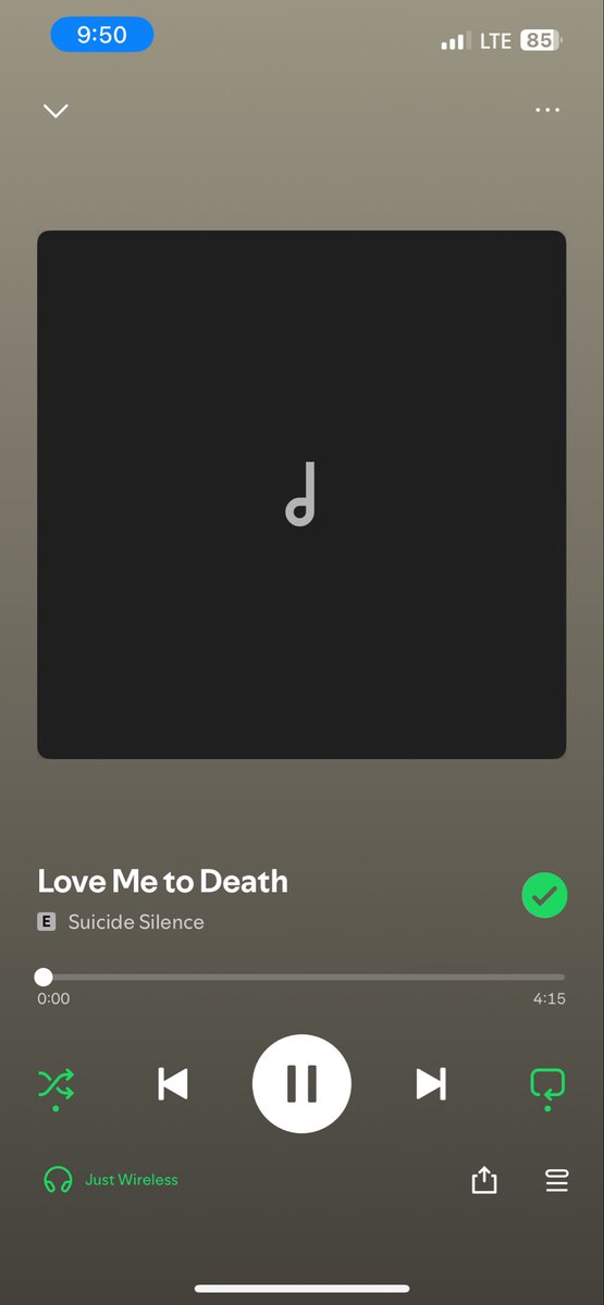 mgsrxe's tweet photo. hey @Spotify, this is a song from a fully
downloaded playlist. wtf am i even paying yall for https://t.co/9EXmG47riD