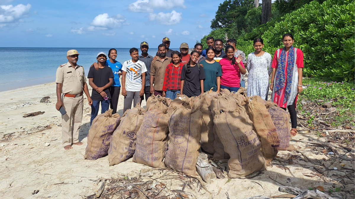 PwC_IN's tweet photo. Protecting our oceans is about preserving the balance between nature and the lives it sustains.

This World Oceans Day, PwC India Foundation celebrates efforts that strengthen coastal resilience, sustainable practices and the long-term wellbeing of marine ecosystems. https://t.co/G2UCASUgAx