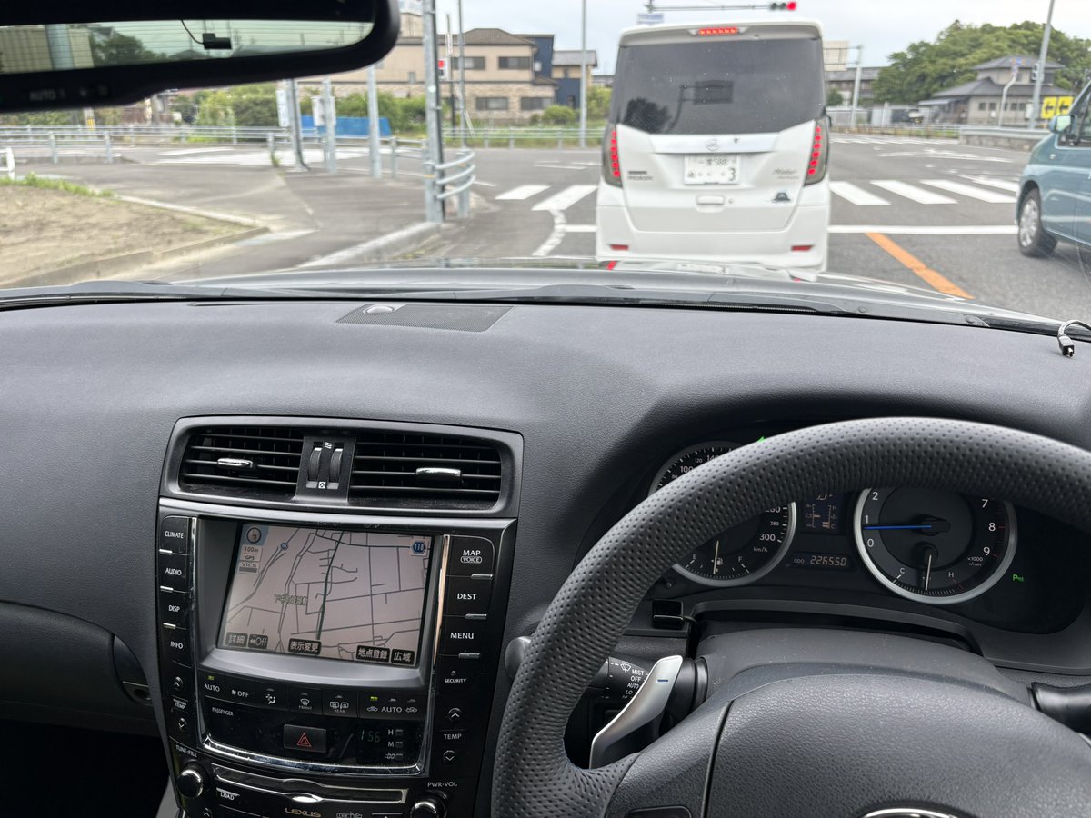 lexusisf24's tweet photo. 新品ダッシュとステアリングめちゃいい https://t.co/Ag1VCLS7MI