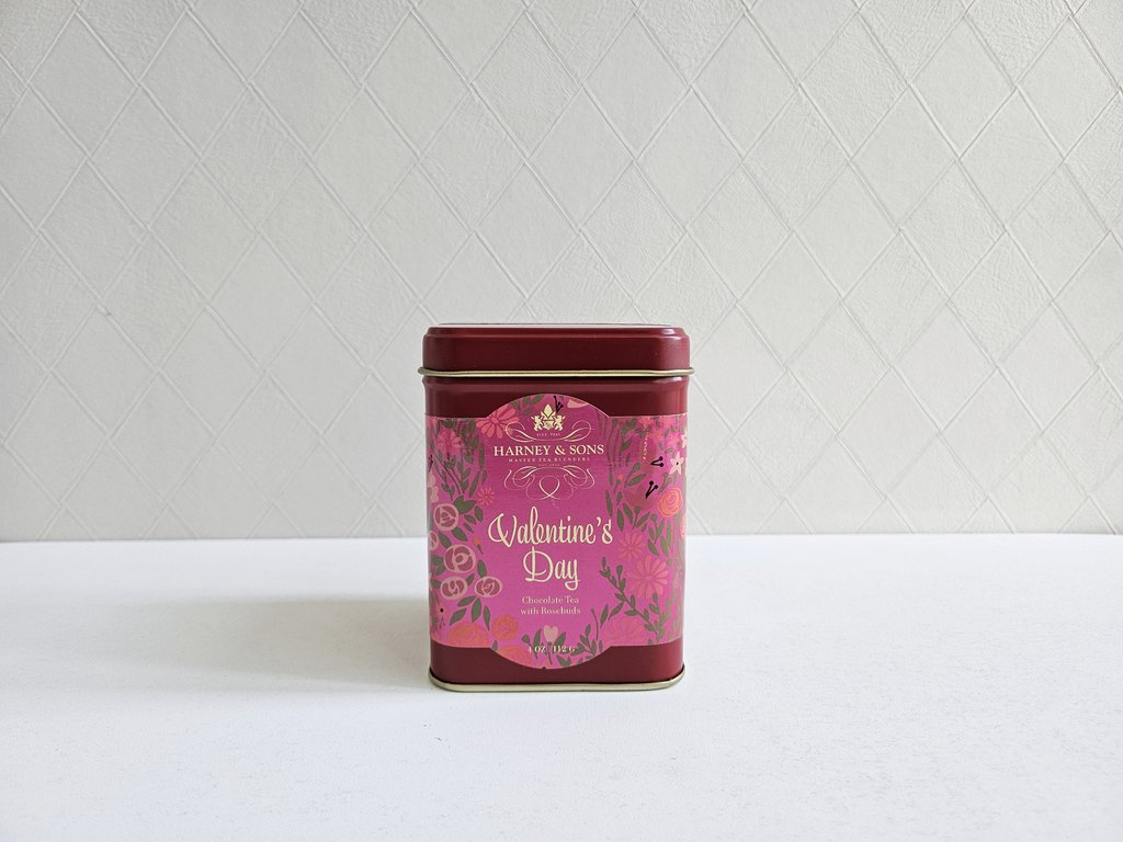 ordinaryje's tweet photo. Harney&amp;Sons, Valentine's Day.
바닐라덕에 부드러운 밀크초콜릿향. https://t.co/eBaCCseUKK