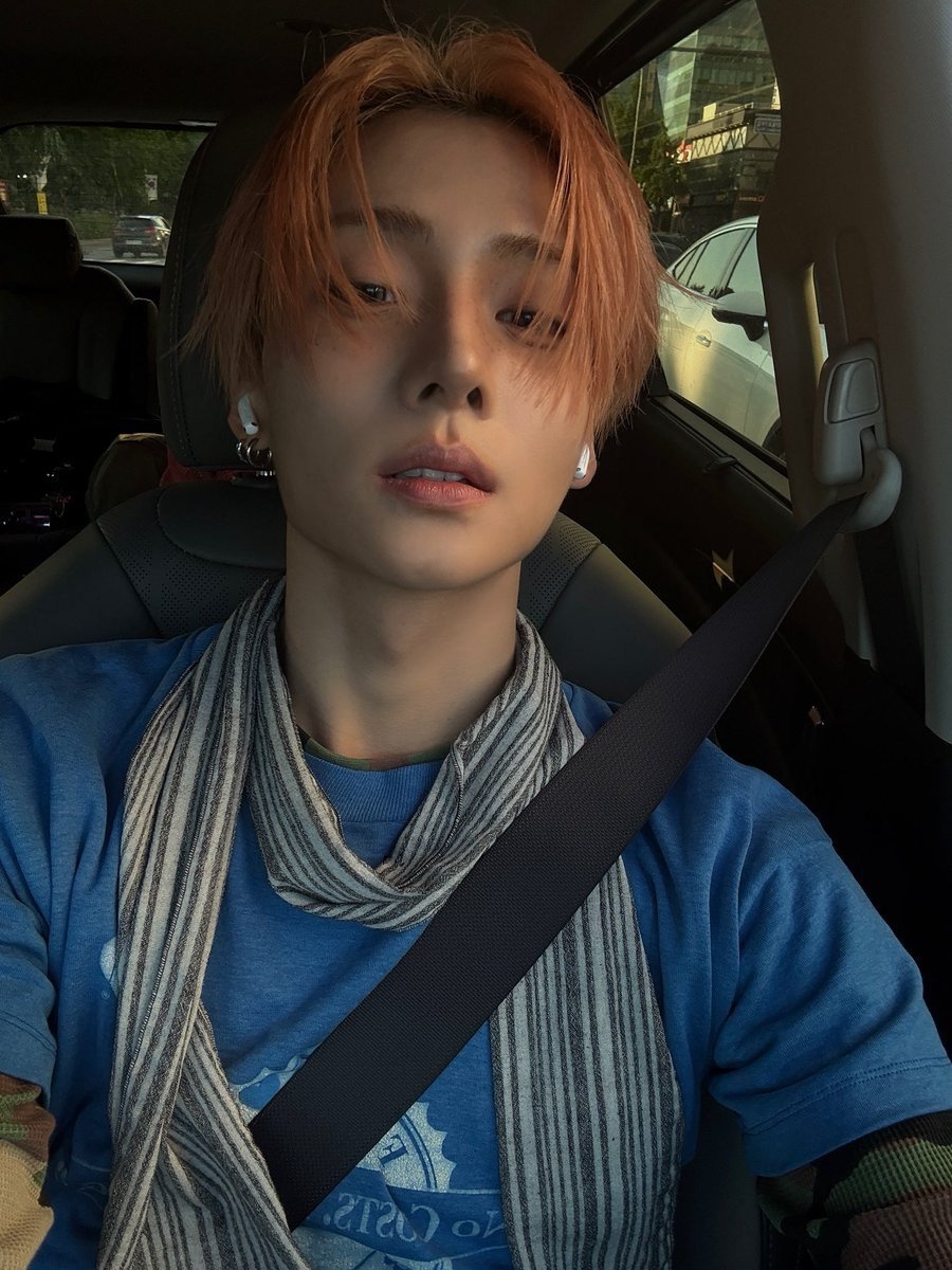 isangywon's tweet photo. ᅠ
𝑰f  the  distance  feels  endless,  keep  a  little  light  for  me.  The  stars  have  already  memorized  the  path  between  your  name  and  mine. 𝘞ait  for  me,  I'm  on  my  way. 
ᅠ https://t.co/36s40n02yW