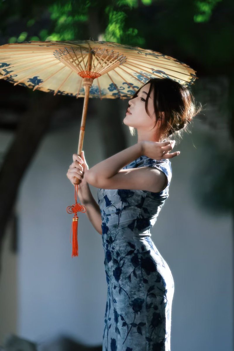 Zhuiue4's tweet photo. 废物锁狗上贡大学生女友给主人们视奸泄火…求羞辱胁迫…
#绿帽 #出卖女友 #媚黑 #绿帽奴 #女大 #社死 #自毁 https://t.co/OeSUo6erwv