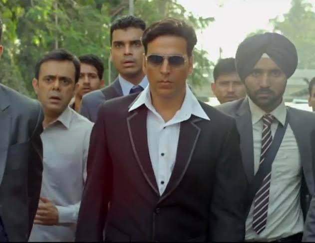 thatcoolguyy_'s tweet photo. captain virat bakshi after 12 years 
#Akshaykumar https://t.co/ECb2105jIQ