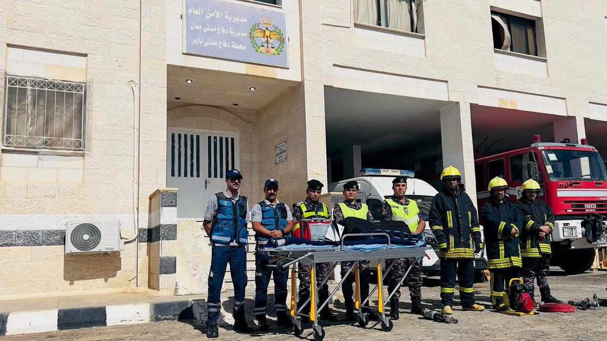 JoCivilDefense's tweet photo. جانب من #اليوم_التدريبي الذي نفذته مديريات دفاع مدني مادبا والعقبة والمفرق ومعان وشرق عمان والكرك والطفيلة وجرش ومجموعة اسناد الشمال ومجموعة اسناد العاصمة من خلال مراكزها واشتمل على العديد من الفعاليات الميدانية
#الأردن
#الأمن_العام
#الدفاع_المدني
#صيف_آمن https://t.co/qQMdXRXzjI