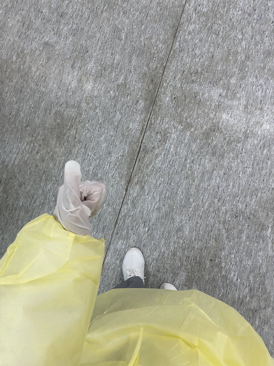 ii43li's tweet photo. 2 months of inpatient rotation 😁🤍 https://t.co/LgxmjhzvHw