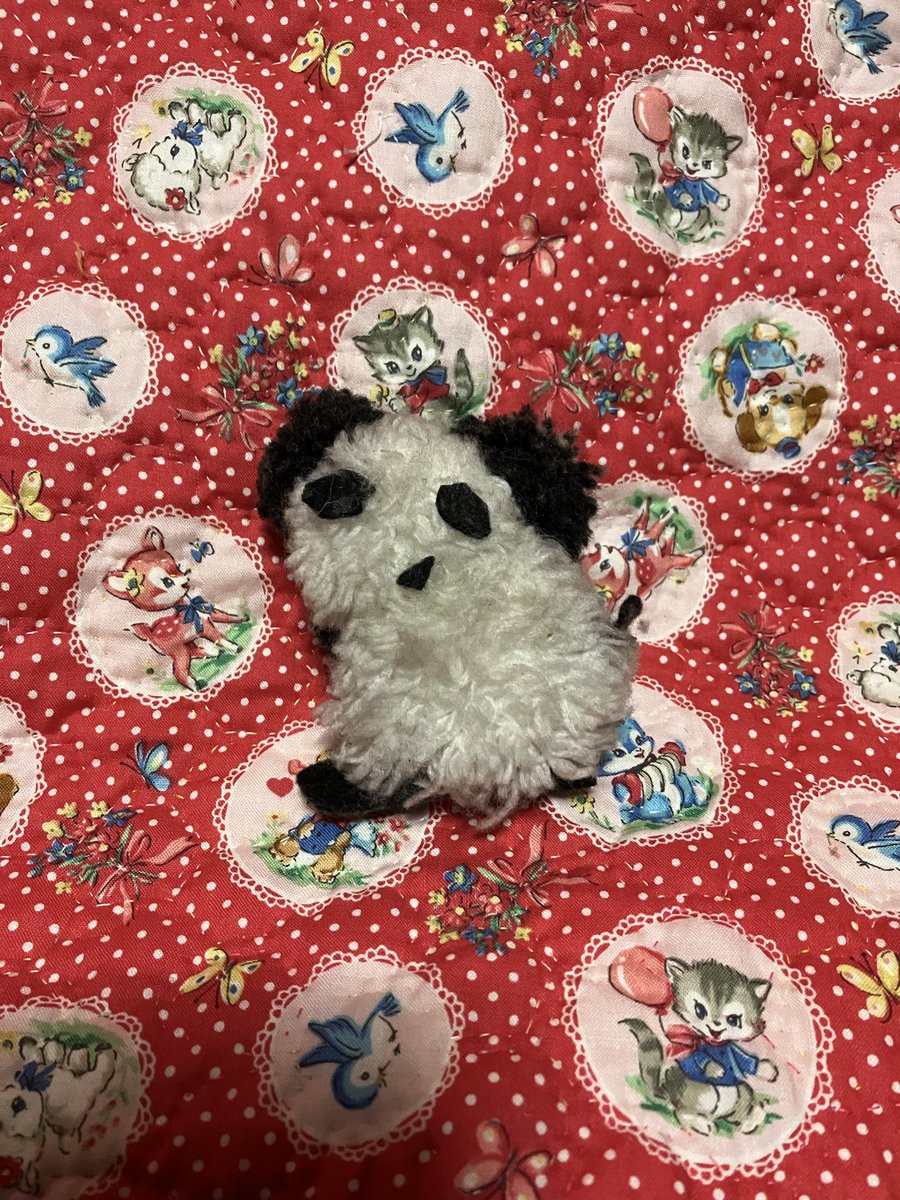 テディベア みはらゆき様作品 パンダちゃん ハンドメイド ぬいぐるみ 昔作ったパンダちゃん🐼↓ 多分、小学生くらい頃の作品。