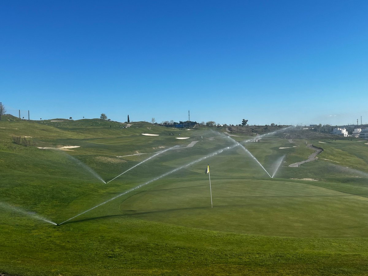 gcamagazine's tweet photo. Club in Madrid revamped its golf course irrigation to meet its '2030 Agenda for Sustainability’ target: https://t.co/5Bkn9IRVVt https://t.co/FLEWGPxEsV