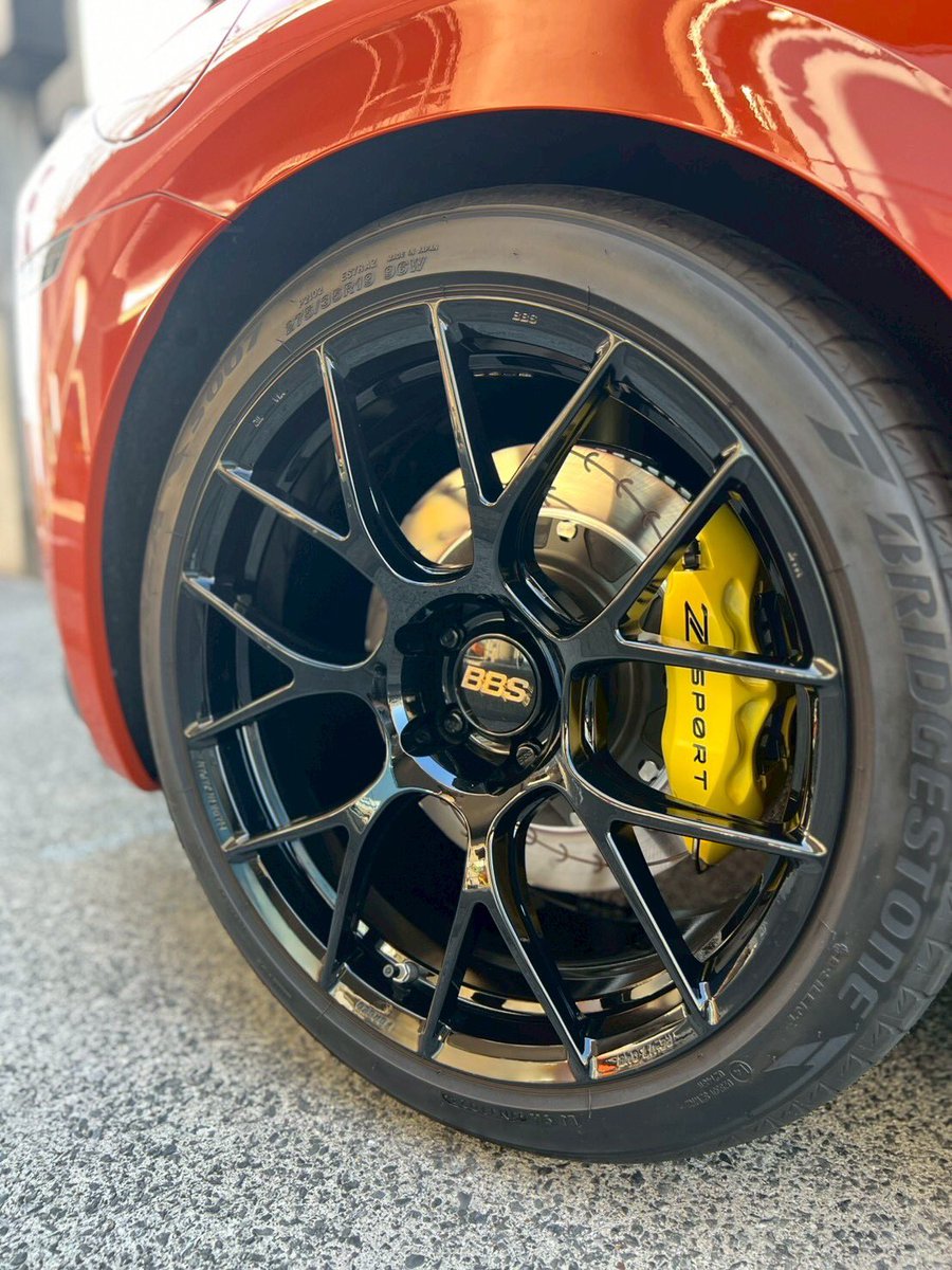 Central201's tweet photo. Z-SPORT RZ34
フロント モノブロック6POTブレーキキット
リア モノブロック4POTブレーキキット

#central20 #セントラル20 #fairladyz #Zsport #RZ34 https://t.co/kELubmKkDq