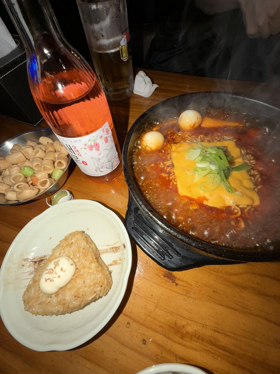 hootbbak2's tweet photo. 새로 오미자 무쨔 https://t.co/r5012kKrPd