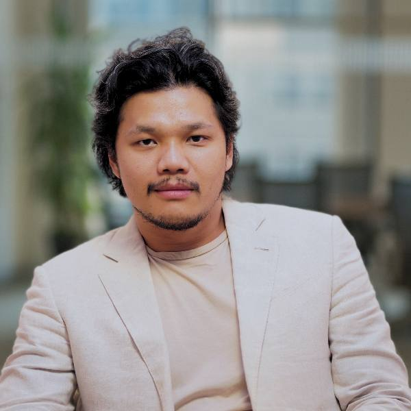 Param_eth's tweet photo. The downfall of Terence Kwok:

- starts Tink Labs and raises more than $160 million from big investors like SoftBank

- grows the company too fast and spends too much money

- Tink Labs eventually runs out of cash and shuts down

- investors lose millions of dollars and employees lose their jobs

- returns with a new crypto project, Humanity Protocol $H.

- aims to build a global digital identity system using palm scans

- Humanity Protocol becomes one of the most popular crypto projects during the inf*-fi narrative

- community starts complaining about unfair reward distributions and insider favoritism

- a $60,000 $USDC transfer from a community rewards wallet to their own wallet

June 2026: 

- hackers gain access to Humanity Foundation's private keys

- attackers take control of key wallets connected to the project

- over $31 million worth of assets are drained

- attackers mint 100 million new $H tokens and dump them on the market

- the token crashes more than 85% within hours