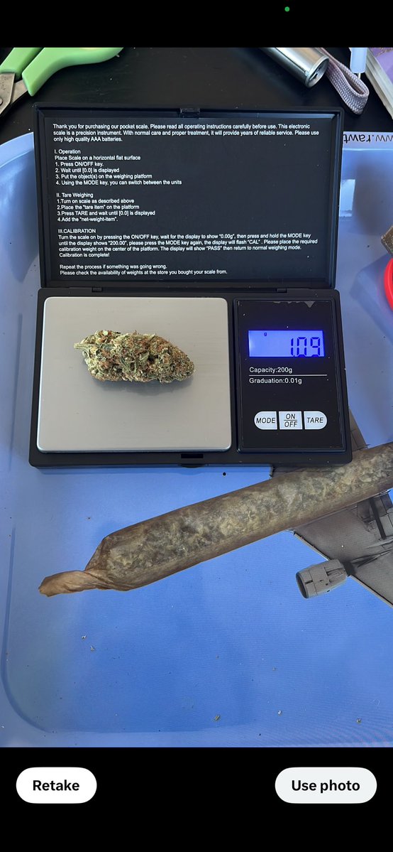 cooked_plane's tweet photo. Blunt wrapped using the extra phat rolling machine 🍑

I should’ve added a bit more bud 😅
#weedtwt #420twt #drugtwt https://t.co/eHoNiKnW2e