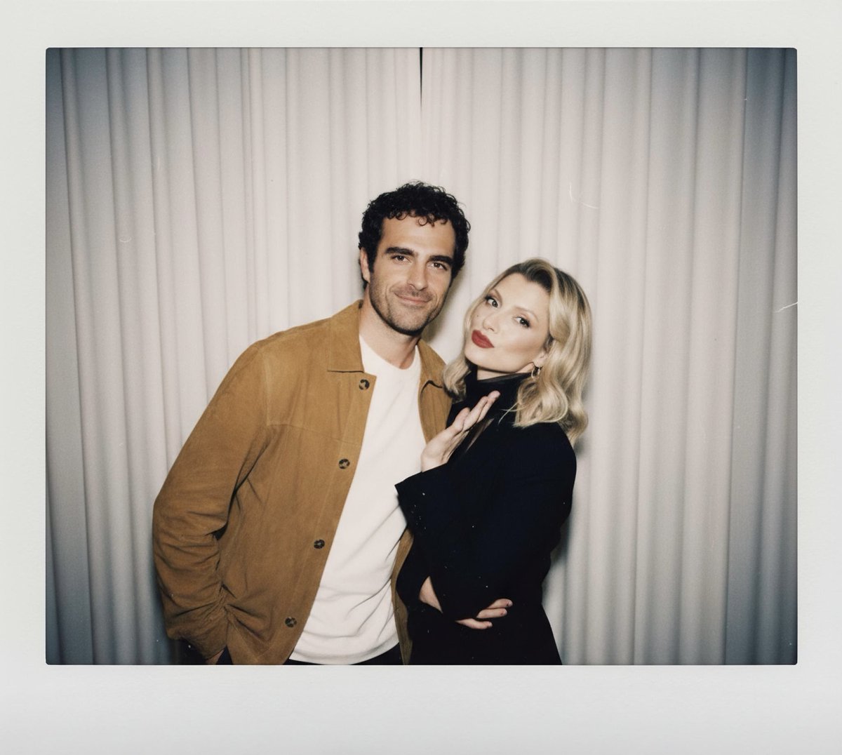 meredeathh's tweet photo. nestri photobooth 📸 

pd. Néstor no tiene otra ropa, pobrecito https://t.co/pevmcRKOI8