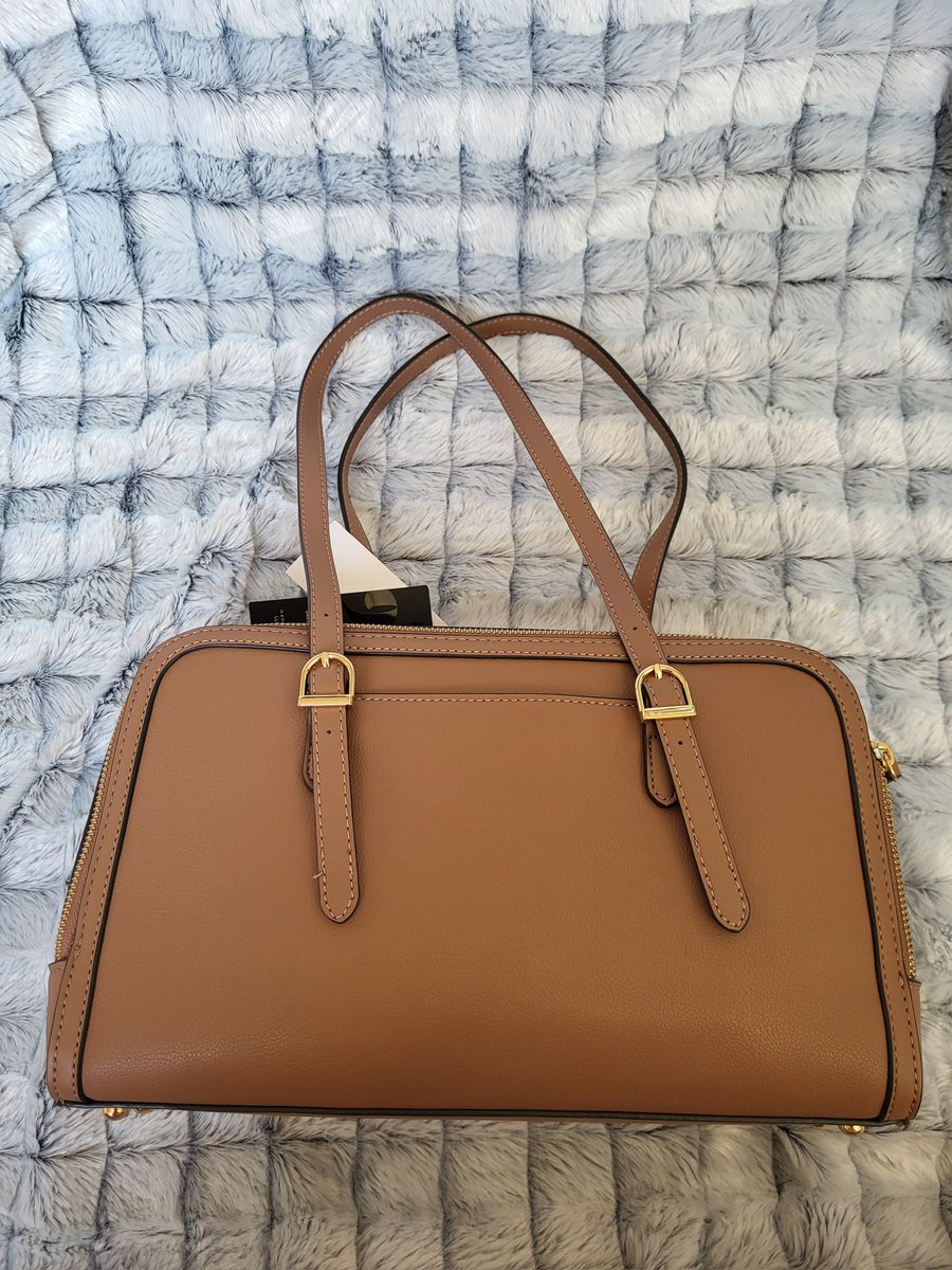 pixiepastelph's tweet photo. Brand: Nine West
Price: ₱1,525 https://t.co/eAzB19u2r7