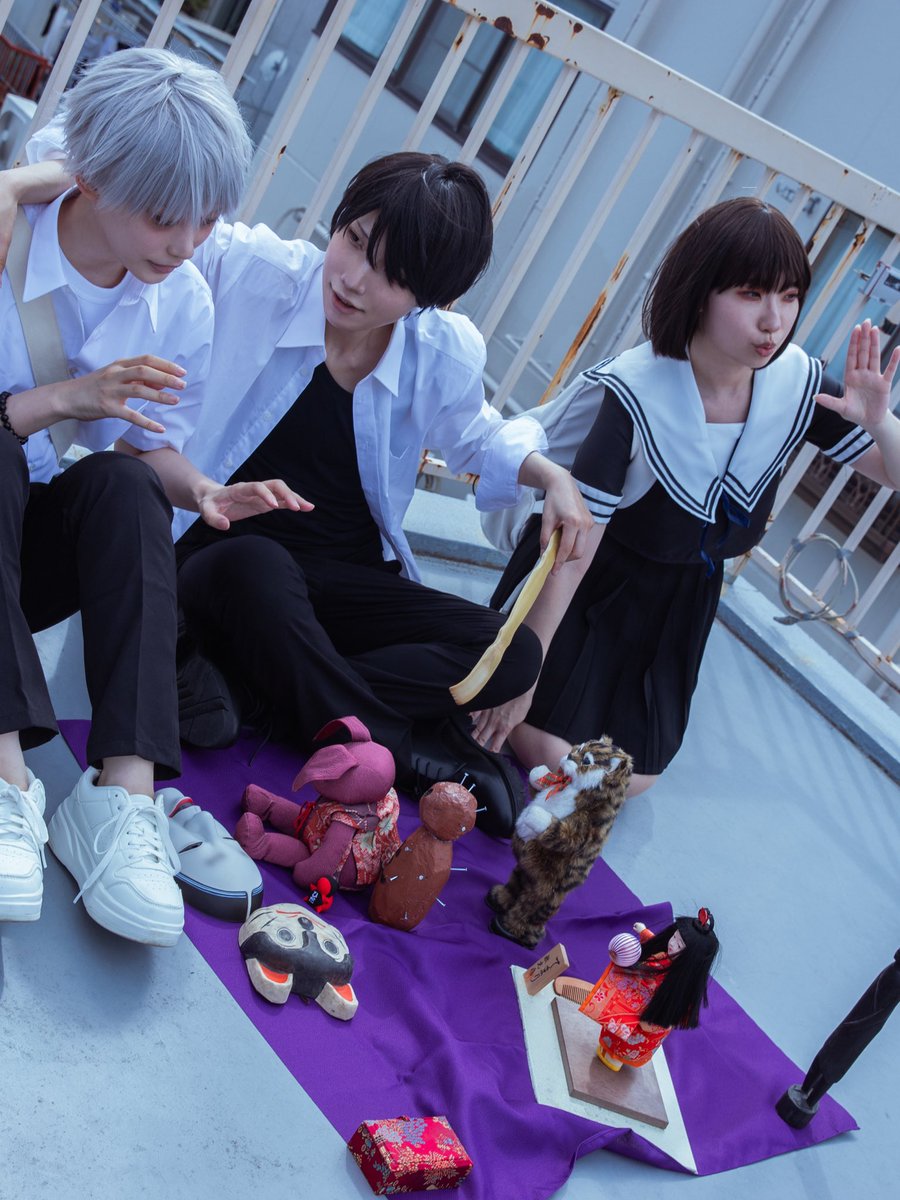 takuma05g's tweet photo. 【cosplay】

写らナイんです

黒桐:@taaamago0114 
橘:＠sakisonpa 
日下:拓磨

p:@3_47ra https://t.co/3hoXIxqrom