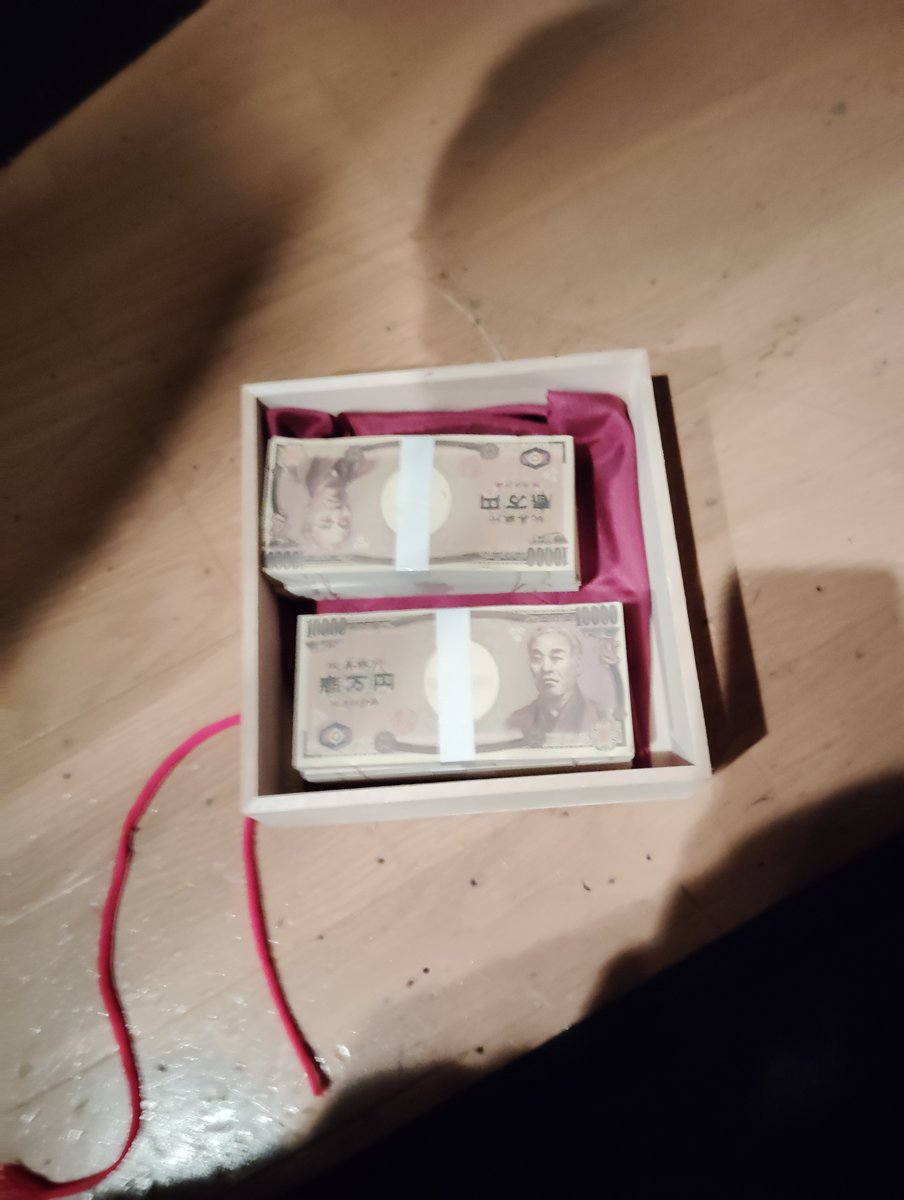 hellbirdtw's tweet photo. 今更ですが、挙げておきたい画像集。
ライオン・パーマ「正義の血が騒ぐ」編
ほぼ小道具。 https://t.co/GHhjmC05NE