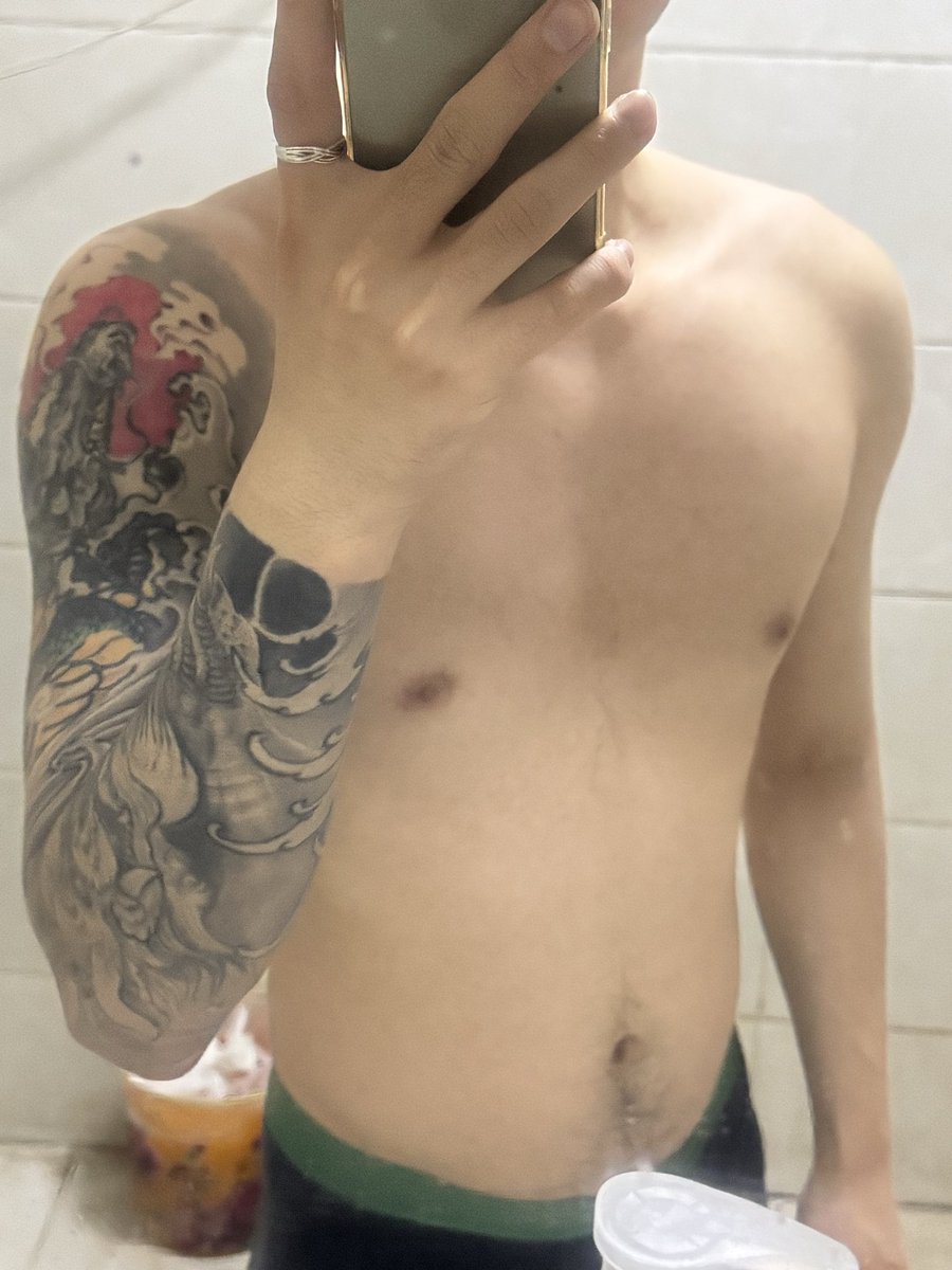 SnbfXvHE2321966's tweet photo. https://t.co/ZAPukDSvCz