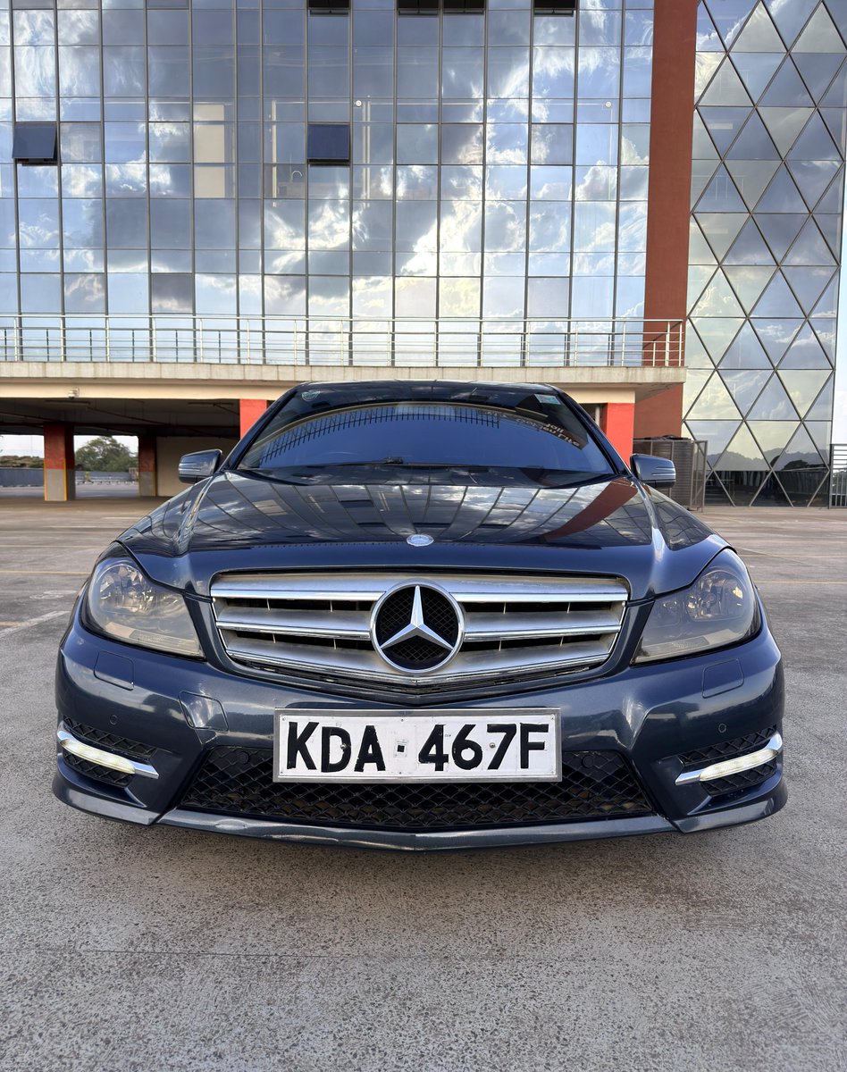 swiftmikes's tweet photo. 2013 Mercedes-Benz C180
1800cc Turbocharged | 250Nm
Automatic Gearbox
Leather seats 
Blind Spot Monitoring
Led DRLs.

Price: KES 1.95M
📞 0792 806474. https://t.co/XVQQBXEzuT