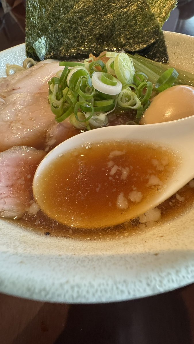 ponkichi15jp's tweet photo. まるつストア@読谷村長浜
京都ラーメンあっさり&amp;こってり特別営業
特製あっさりラーメン
美味しかったよ😋🍜👍👍👍
#まるつストア https://t.co/KeFNFvSQc1