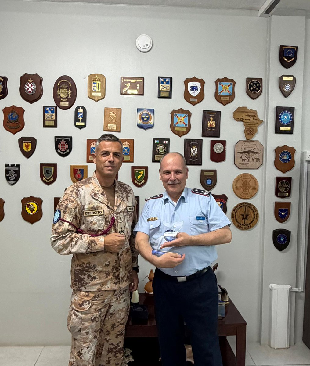EutmSomalia's tweet photo. MFCDR Brig. Gen. Elio Manes received a courtesy visit from Lt. Col. Michael Lux, Military Attaché at the German Embassy to the Federal Republic of Somalia.
A meaningful discussion addressing Somalia’s security challenges and the strengthening for accountable security structures. https://t.co/I6DyMpPVAe
