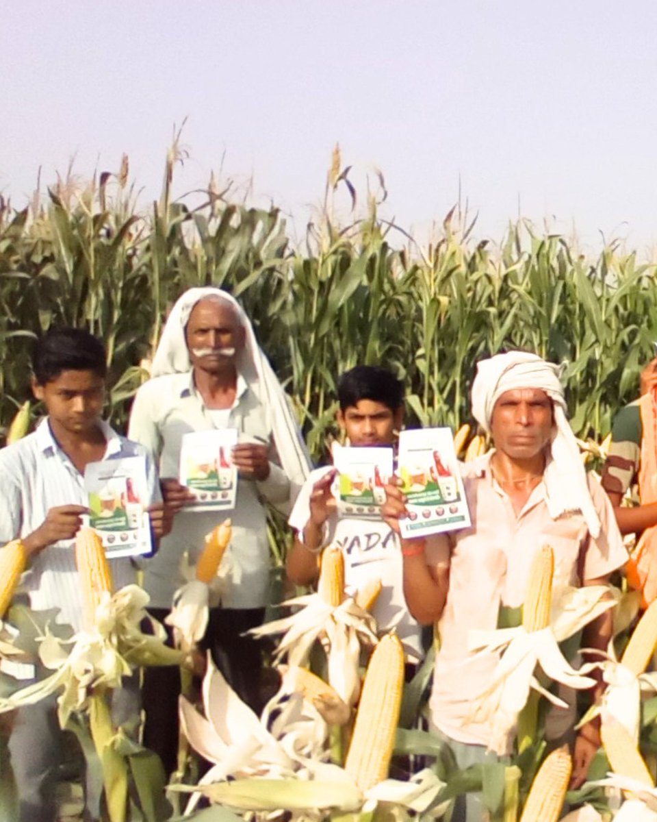 efpolymer's tweet photo. A meaningful day of learning, engagement, and collaboration with farmers. 🌱
During this field program, farmers were provided with insights on the effective use of Fasal Amrit, water conservation practices, and sustainable agricultural techniques. https://t.co/ZufK4f7DQX