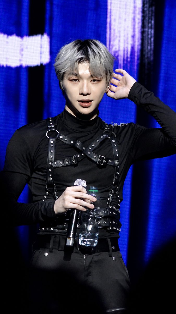 tellmeniela's tweet photo. The man was dangerous
I never knew but I was

250104 타치카와  
#강다니엘 #KANGDANIEL #カンダニエル https://t.co/bYK6dXdNjU