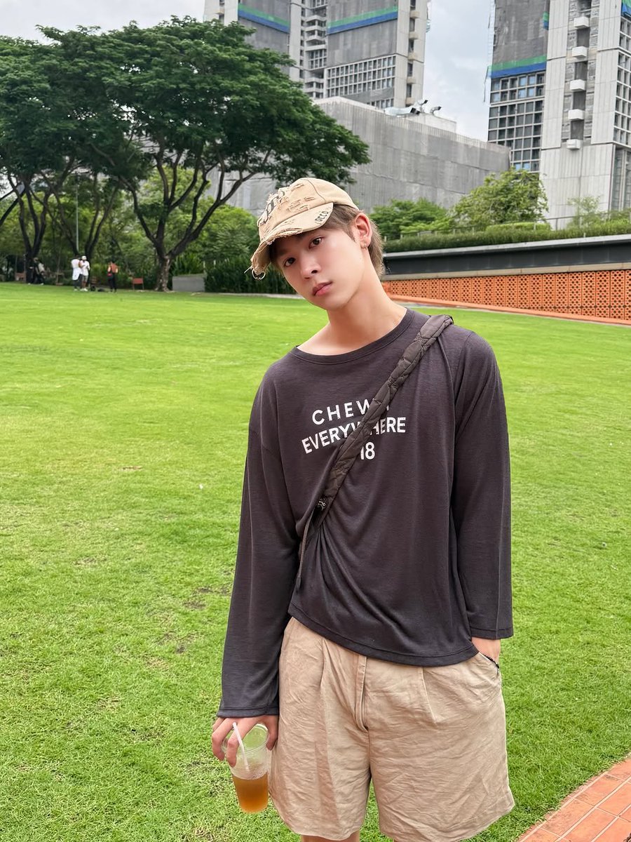 CooperPtpst_PH's tweet photo. The brewing trend... 🥤

✧⁠*COOPER INSTAGRAM UPDATE !!! ೀ⋆

🔗:https://t.co/nZPBkPGxYt
#cooper_patpasit | #cooperpatpasitPH https://t.co/kJEu0gUrqB