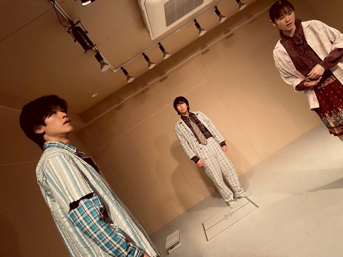 HachiMitsuqq's tweet photo. Paperback Studio #pppp_vol1
はちみつ｜素晴らしい日々

本日小屋入りしました。
明日から本番となります。
皆様のご来場、お待ちしております。

はちみつはWEEK3▽
https://t.co/1fqMw65ZYS https://t.co/7wRulHxfLI