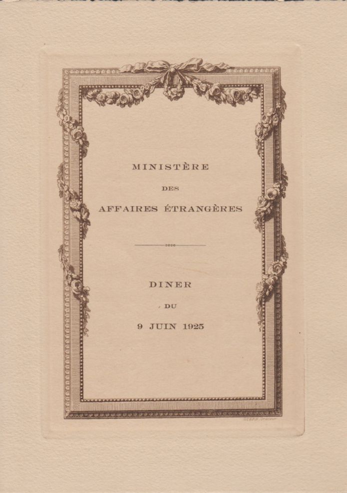 menustory's tweet photo. 09 Juin 1925
Ministère des Affaires Etrangères
Dîner offert en l'honneur des écrivains belges

Crème de Volaille
Truite Saumonée au Vin du Rhin
Selle de Pré Salé Renaissance
Poularde du Mans Rôtie
Paté de Cailles Lucullus
Salade
Asperges Vertes Sauce Mousseline
Mousse Fraises... https://t.co/XraM0FXfn3