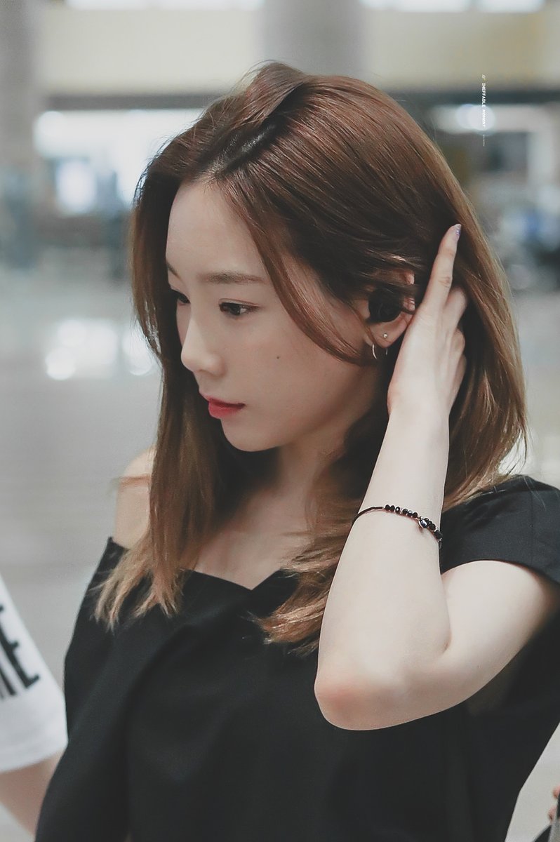 GuukiiG's tweet photo. So Pretty 💜~ 
#태연 #TAEYEON #GirlsGeneration 

Cr: INEFFABLE MOMENT https://t.co/gKMxjDA0P3