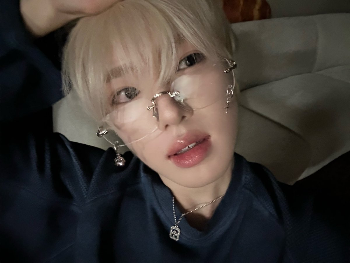 sakuyenn's tweet photo. ⏤͟͟͞͞  ٭ my angel doll twin ft. boyfriend  

#NCTzenSelcaDay #NSD #NCTWISH #SAKUYA https://t.co/pEJxL3UTg4