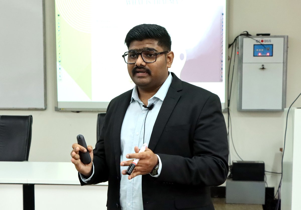 NEPA_GoI's tweet photo. Sh. Parvesh Shaikh, Deputy Assistant Director (Lecturer), NEPA, interacted with the participants of Course on Crime Against Women &amp; Sexual Harrassment at Workplace. https://t.co/HCy7vZAkh3