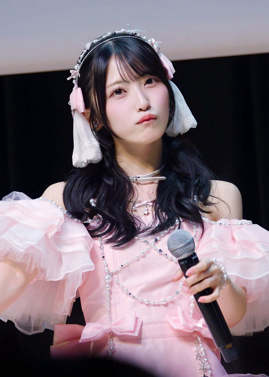 airi_sato0624's tweet photo. なんだこのおかお( ∵)…？ https://t.co/6MCh0ioKHy