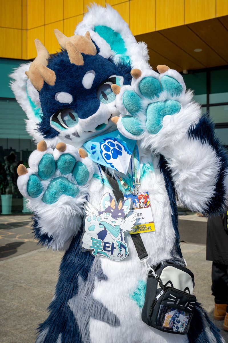 Ruta_fur tweet picture