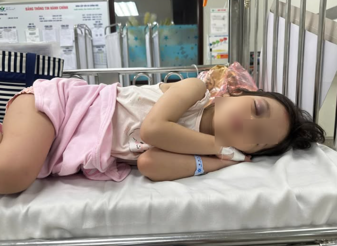 Dragonite_capt's tweet photo. @Neutral_OC As of 6:20 PM UTC+7 20260609. From the mother's FB: Authorities have been involved and have identified the boy's family. The victim is still in the ICU, tho she's in stable condition. There has been no info on the legal aspects or whether the boy's condition is true. https://t.co/MY2tEaHEGy