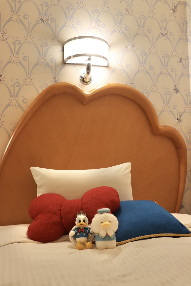 lemonwonageru's tweet photo. 💙💛ハッピーバースデードナルドダック💛💙 https://t.co/vGJ7Xeq7Ac