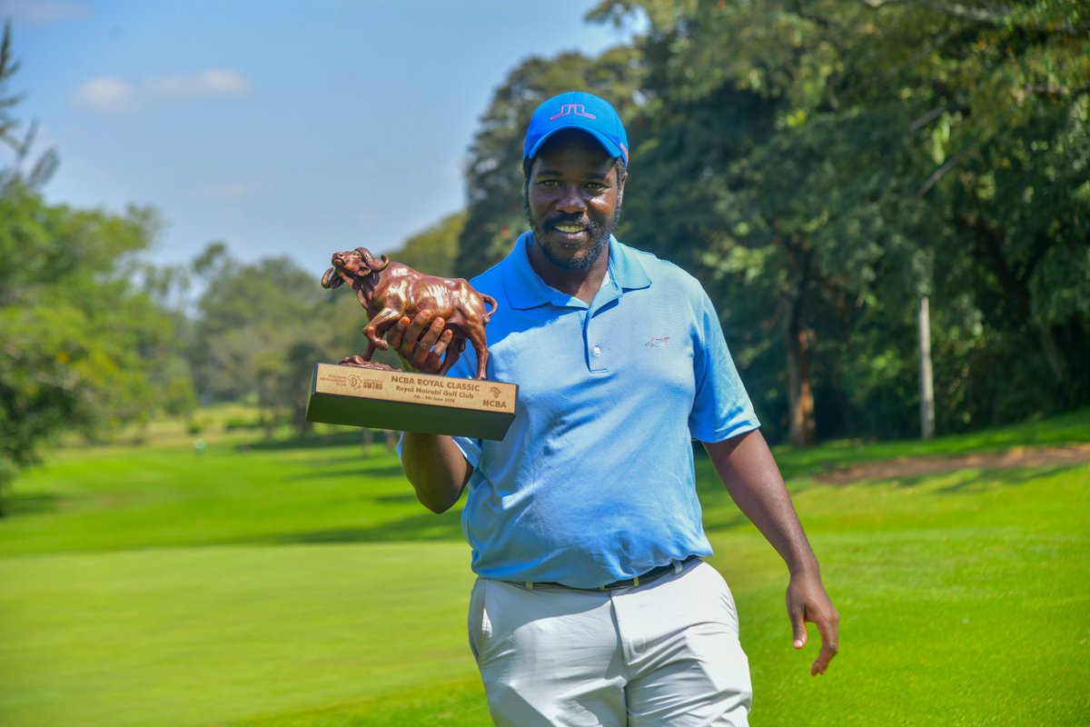 GolfScoreKe's tweet photo. 𝐂𝐇𝐀𝐌𝐏𝐈𝐎𝐍!

Daniel Nduva delivered a composed final round at Royal Nairobi Golf Club, closing with an even-par 72 to finish top of the Sunshine Development Tour East Africa Swing – NCBA Royal Classic.
He finished at -3 (213).
@NCBABankKenya 
@SDT_EASwing 
@RoyalNairobi_GC https://t.co/UL8sYLdCr3