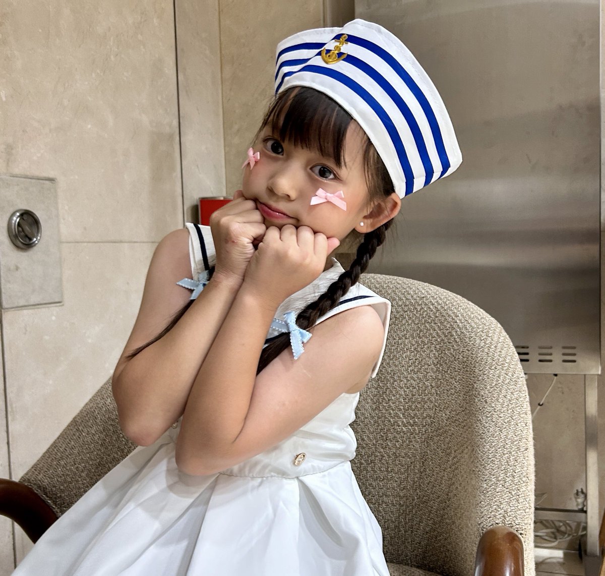 pVSWNXku4Y72080's tweet photo. 2025年7月6日(日)
#東京アイドルパレード
JETRABBIT 特典会
可愛いポーズ💕
#まいまい
#JETRABBIT
#東京モデル撮影会 https://t.co/sV7XinPSKR
