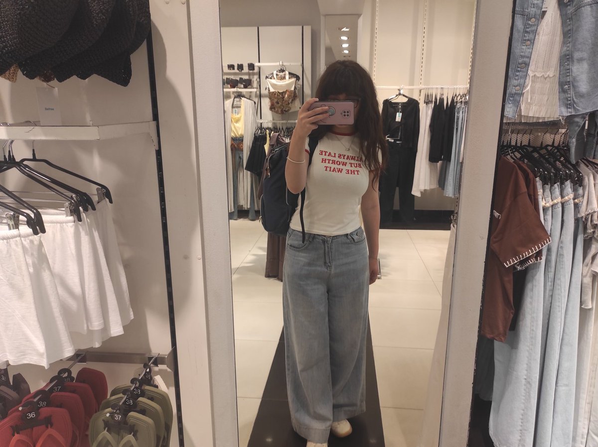 lyalyall's tweet photo. Going out looking like dave&jade fusion #SetPriorities https://t.co/ZS3gV8Gjrw