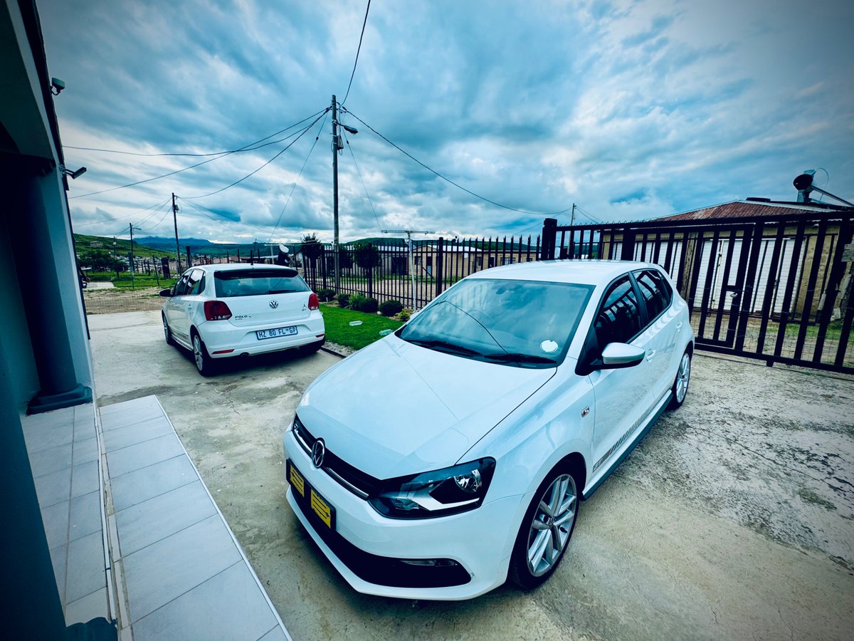 Masetshego3's tweet photo. @peacendlovu_ When I got my first car; I drove straight to my friend’s place. https://t.co/r4JdBzPNAM