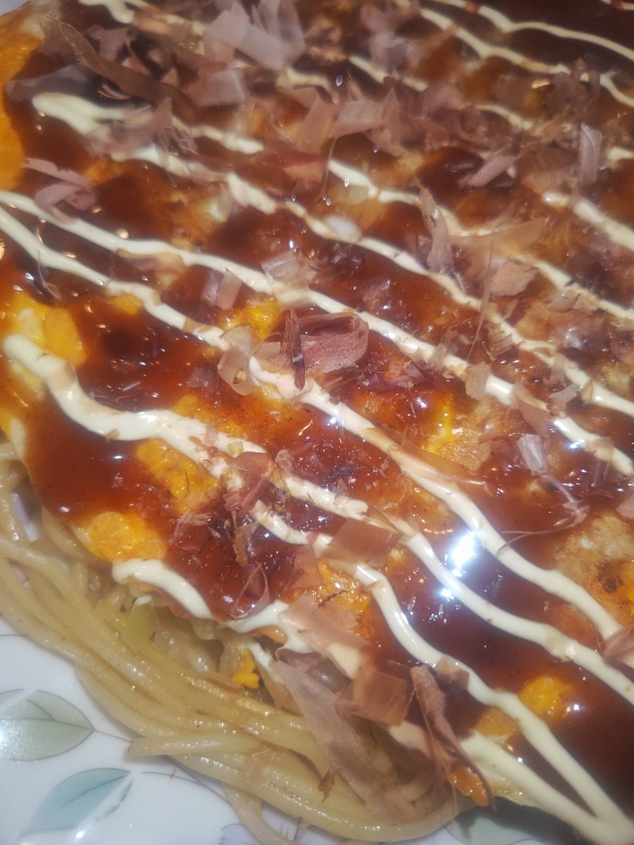 isl0804's tweet photo. お好み焼き風焼きそば！ https://t.co/R8jgrXxAmK