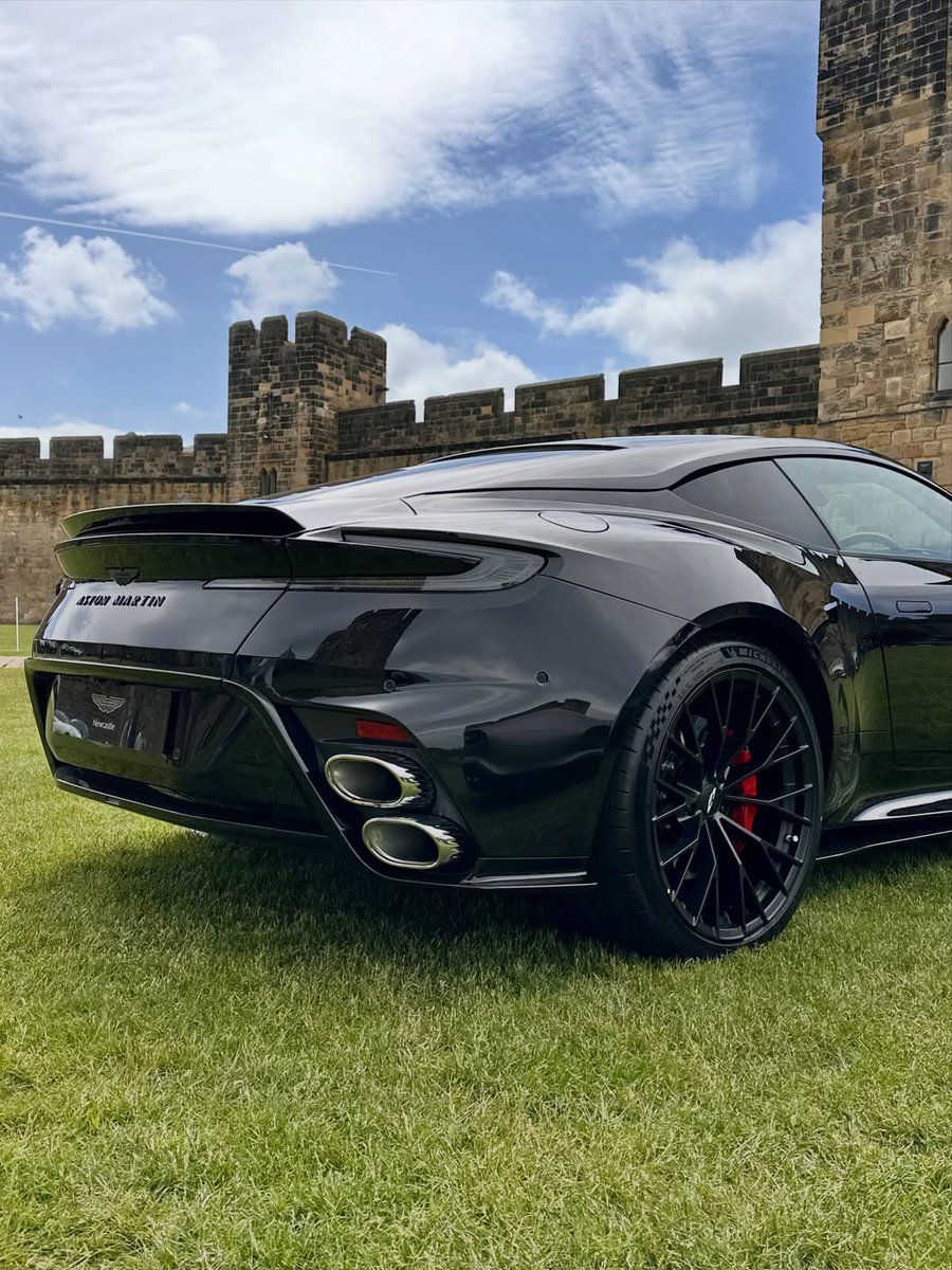 competitionreal's tweet photo. Aston Martin DB12 S 🖤 https://t.co/8wH9fXbT16