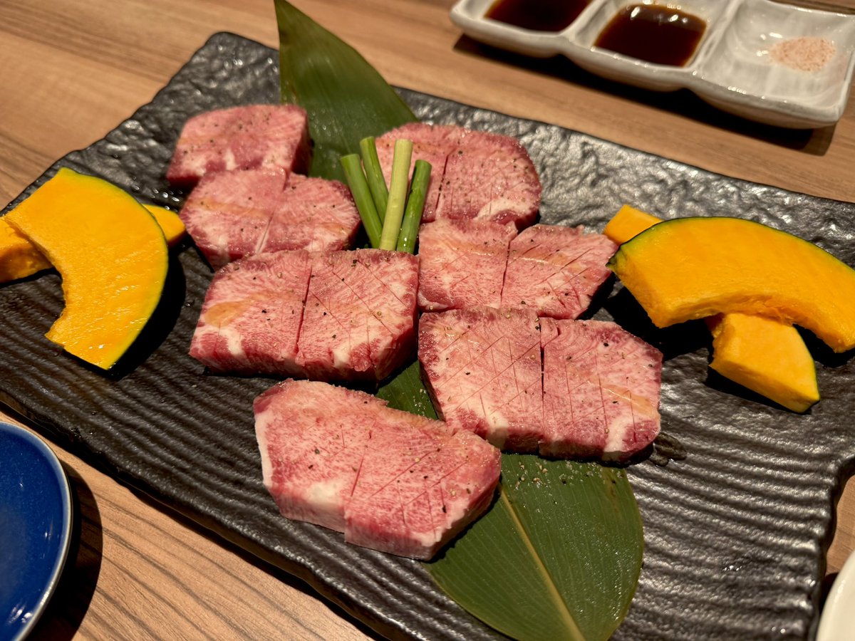 mn_m727's tweet photo. 久々の萬樹亭幸せすぎ〜♡

タイチのときの上司も来てて会えて嬉しかった🥰 https://t.co/CBlAyiX8VK
