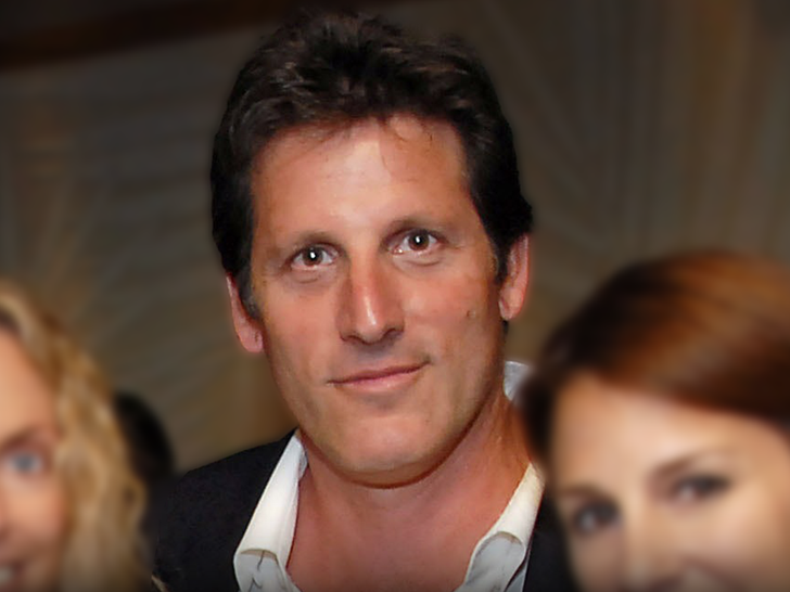 TMZ's tweet photo. 🕊️ "The Godfather Part III" actor Anthony Guidera has died at 65.

Details: https://t.co/c8N1xcb9i0 https://t.co/4pbeNz7F6s