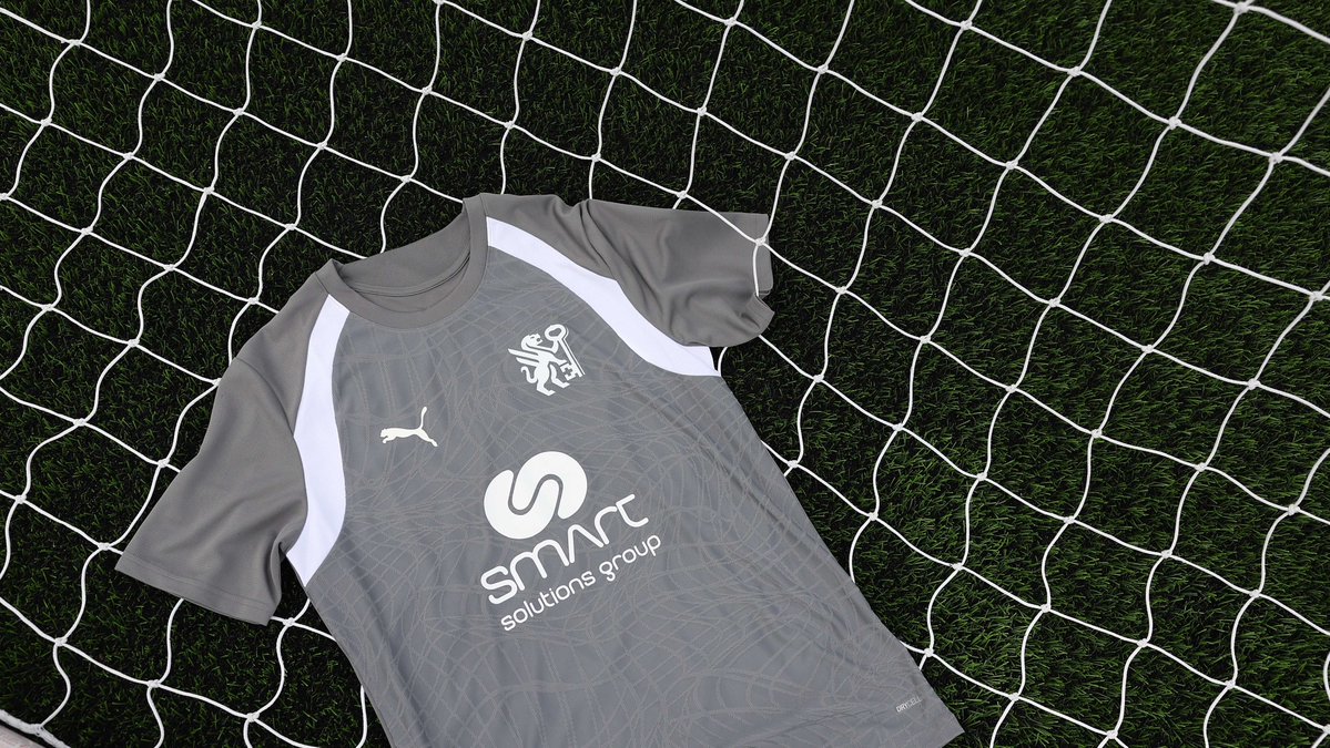 theposh's tweet photo. 📷 New training wear 🤌

*Coming soon to The Posh Store.

#pufc | @mysmartgroupuk